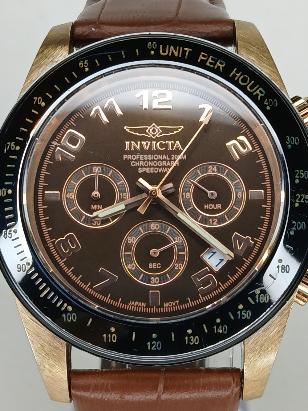 Invicta Speedway 10712 Gold Tone Brown Dial Chronograph Watch 200M Leather - Picture 9 of 10